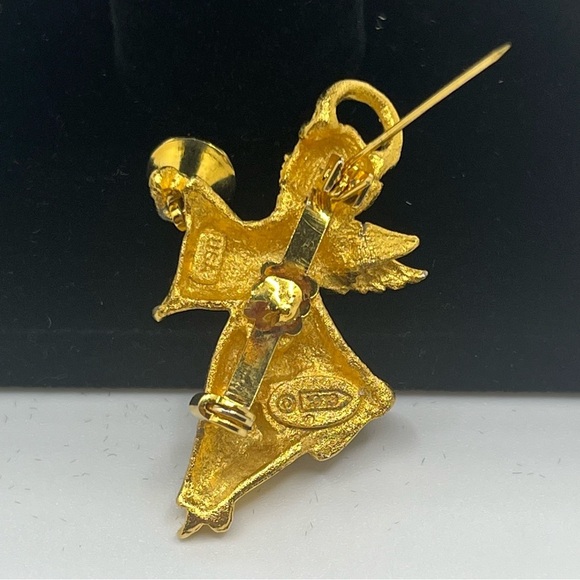Vintage 70s Gold toned Signed RR
Angel with Dangling Bell Brooch. - Picture 4 of 9